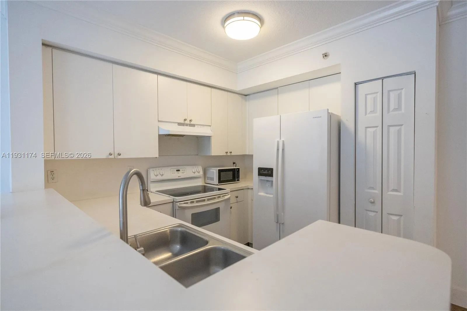 11050 Sw 196th St 305, Cutler Bay, Florida 33157, Cutler Bay, Florida 33157, 2 Bedrooms Bedrooms, ,2 BathroomsBathrooms,Residential Lease,For Rent,11050 Sw 196th St 305, Cutler Bay, Florida 33157,A11931174