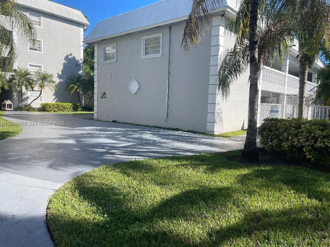 17255 Sw 95th Ave 153, Palmetto Bay, Florida 33157, Palmetto Bay, Florida 33157, 1 Bedroom Bedrooms, ,1 BathroomBathrooms,Residential,For Sale,17255 Sw 95th Ave 153, Palmetto Bay, Florida 33157,A11939352