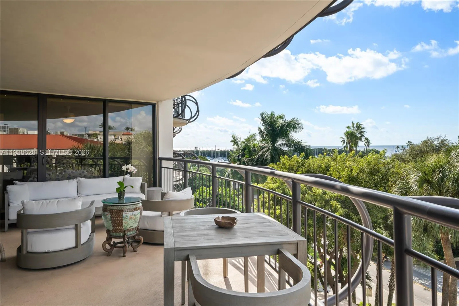 2843 S Bayshore Dr 6b, Miami, Florida 33133, Miami, Florida 33133, 2 Bedrooms Bedrooms, ,2 BathroomsBathrooms,Residential,For Sale,2843 S Bayshore Dr 6b, Miami, Florida 33133,A11938628