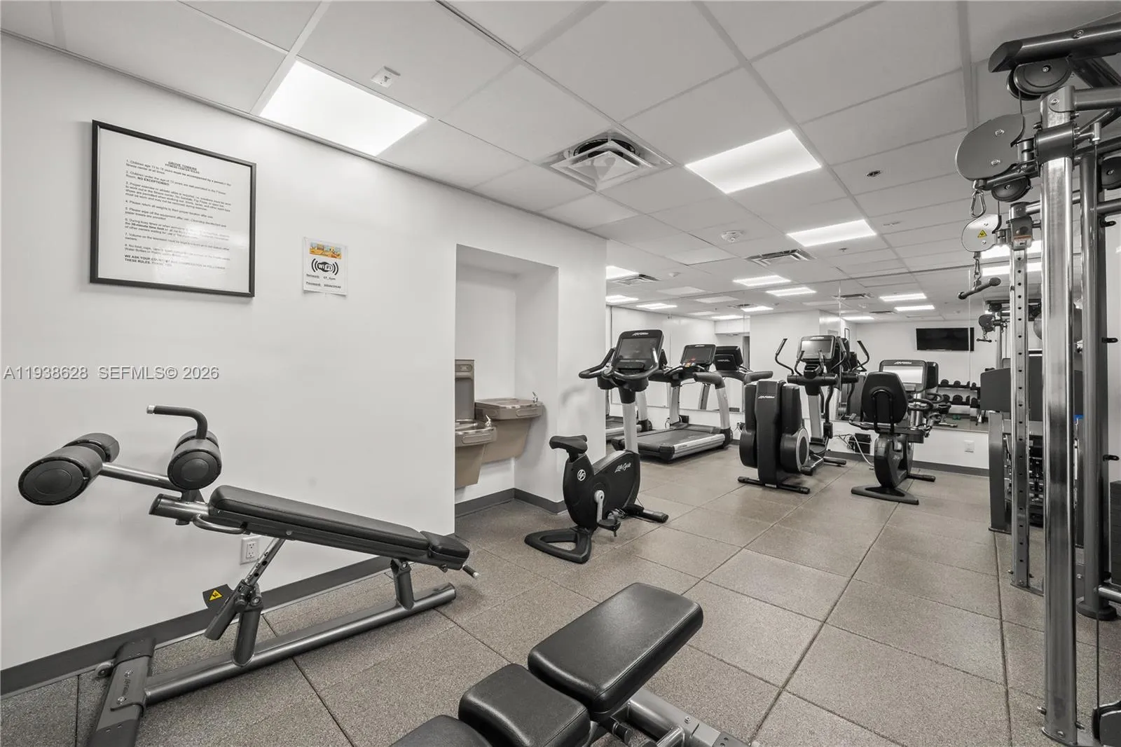 2843 S Bayshore Dr 6b, Miami, Florida 33133, Miami, Florida 33133, 2 Bedrooms Bedrooms, ,2 BathroomsBathrooms,Residential,For Sale,2843 S Bayshore Dr 6b, Miami, Florida 33133,A11938628