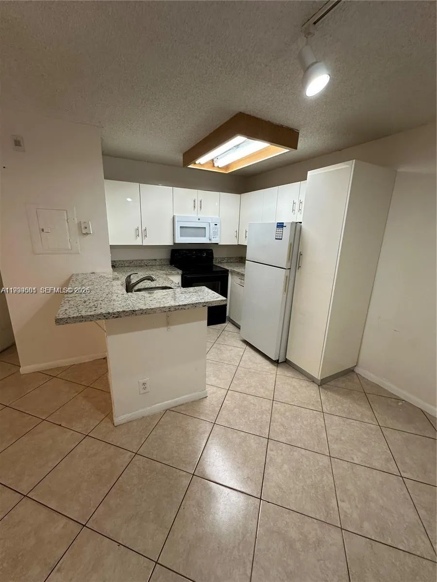 951 Lyons Rd 6103, Coconut Creek, Florida 33063, Coconut Creek, Florida 33063, 1 Bedroom Bedrooms, ,1 BathroomBathrooms,Residential Lease,For Rent,951 Lyons Rd 6103, Coconut Creek, Florida 33063,A11939501