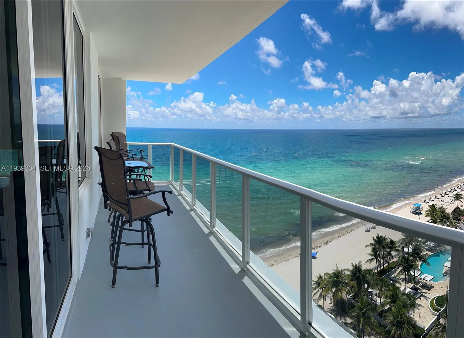 3505 S Ocean Dr 1514, Hollywood, Florida 33019, Hollywood, Florida 33019, 2 Bedrooms Bedrooms, ,2 BathroomsBathrooms,Residential Lease,For Rent,3505 S Ocean Dr 1514, Hollywood, Florida 33019,A11939234