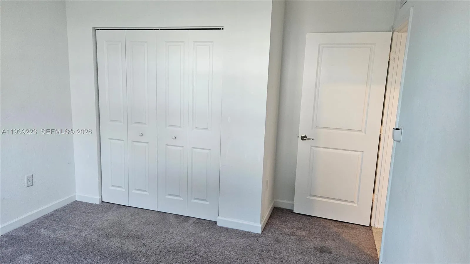 1433 Se 27th Ter, Homestead, Florida 33035, Homestead, Florida 33035, 5 Bedrooms Bedrooms, ,3 BathroomsBathrooms,Residential,For Sale,1433 Se 27th Ter, Homestead, Florida 33035,A11939223