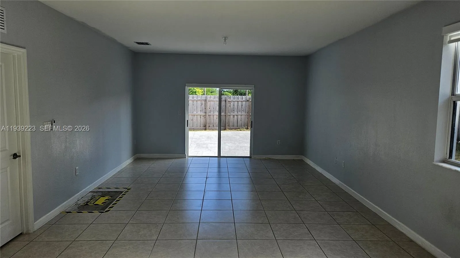 1433 Se 27th Ter, Homestead, Florida 33035, Homestead, Florida 33035, 5 Bedrooms Bedrooms, ,3 BathroomsBathrooms,Residential,For Sale,1433 Se 27th Ter, Homestead, Florida 33035,A11939223