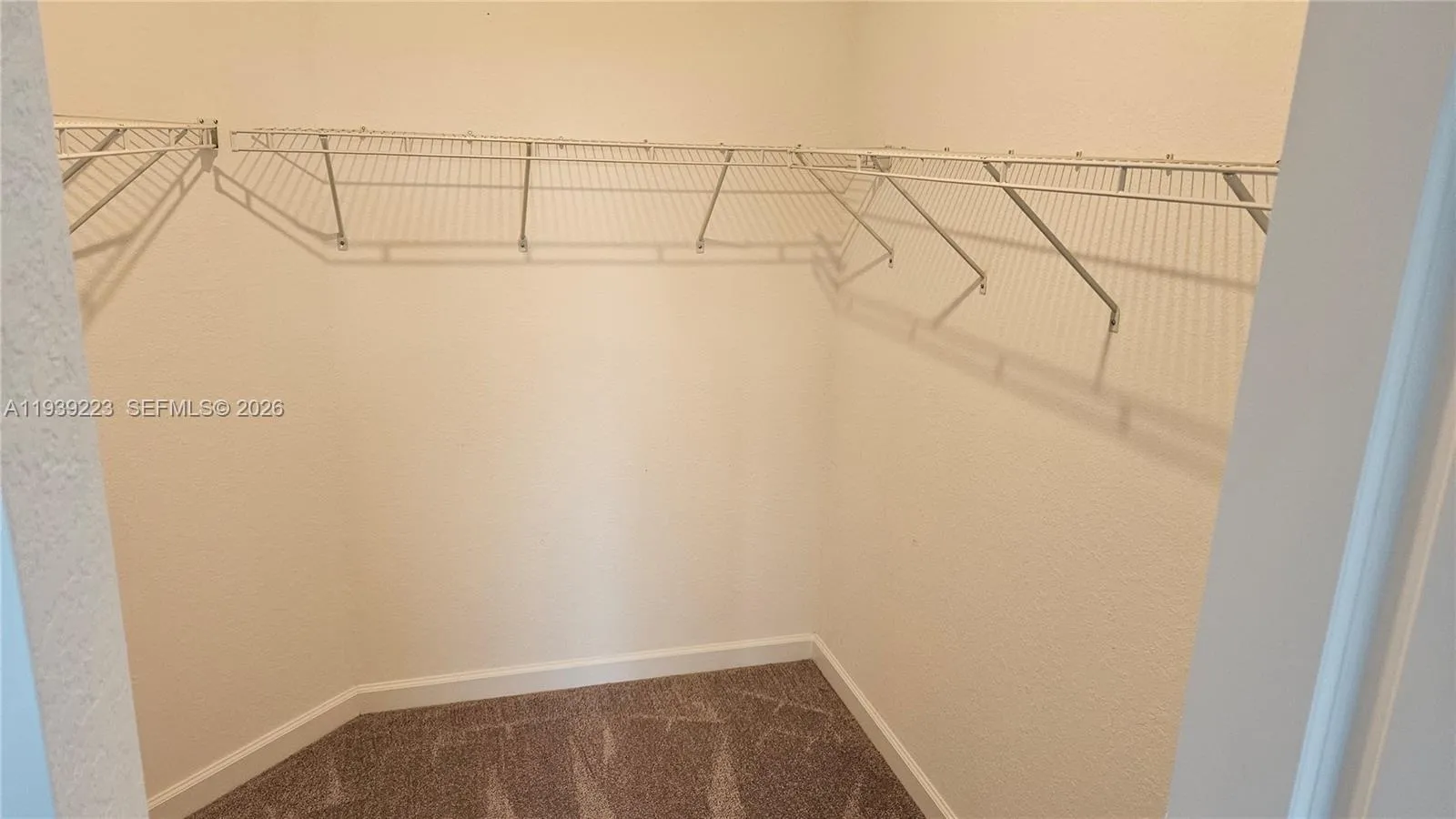 1433 Se 27th Ter, Homestead, Florida 33035, Homestead, Florida 33035, 5 Bedrooms Bedrooms, ,3 BathroomsBathrooms,Residential,For Sale,1433 Se 27th Ter, Homestead, Florida 33035,A11939223