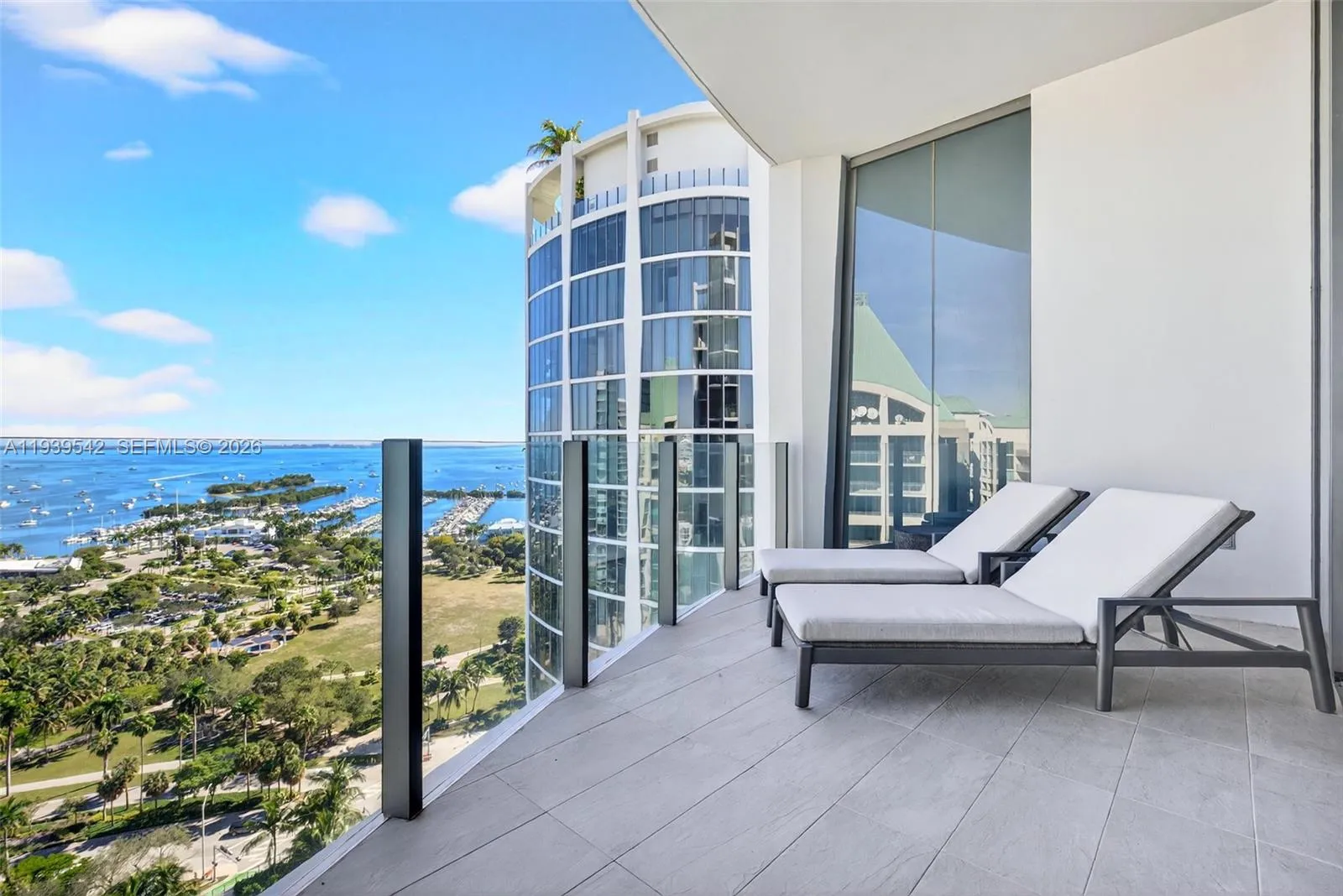 2821 S Bayshore Dr 19b, Miami, Florida 33133, Miami, Florida 33133, 4 Bedrooms Bedrooms, ,3 BathroomsBathrooms,Residential,For Sale,2821 S Bayshore Dr 19b, Miami, Florida 33133,A11939542