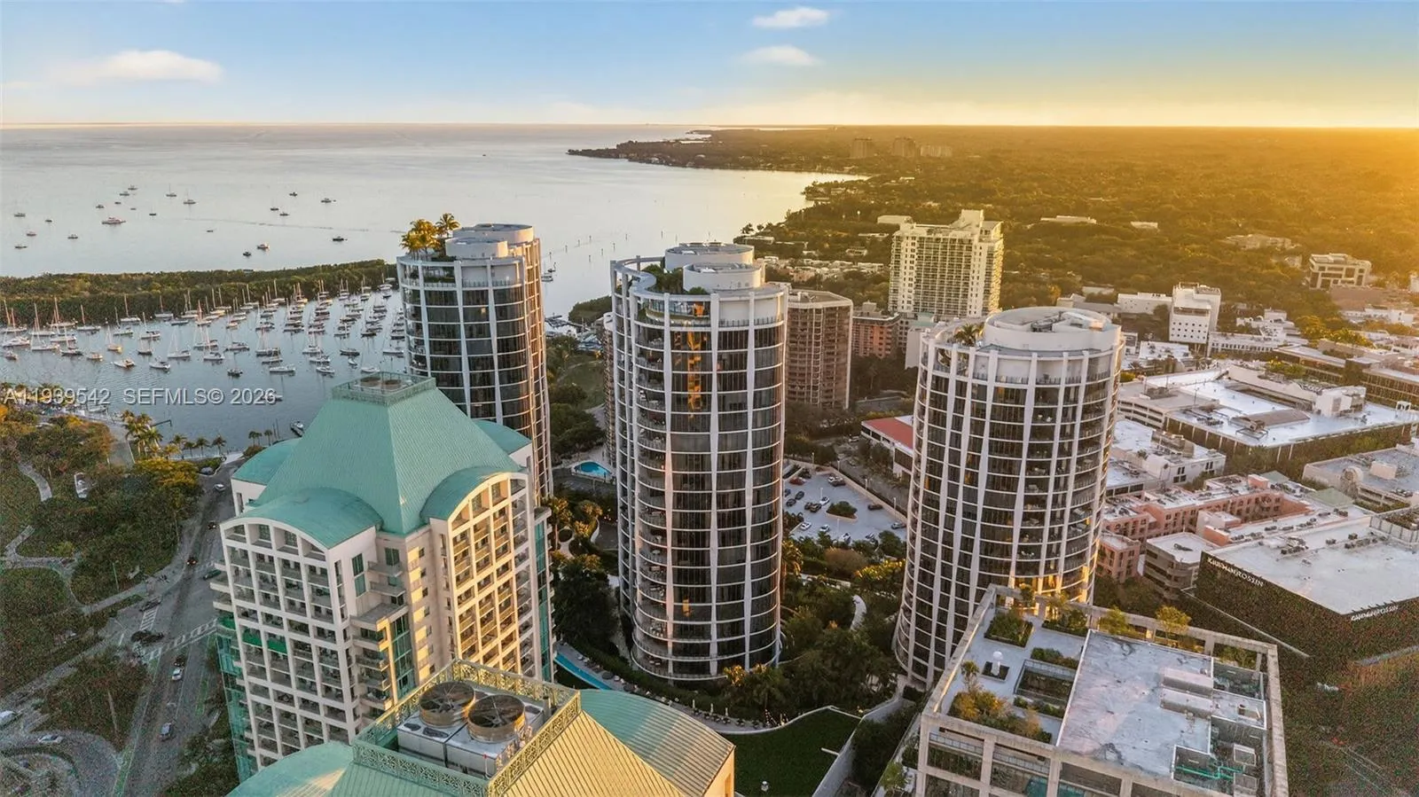 2821 S Bayshore Dr 19b, Miami, Florida 33133, Miami, Florida 33133, 4 Bedrooms Bedrooms, ,3 BathroomsBathrooms,Residential,For Sale,2821 S Bayshore Dr 19b, Miami, Florida 33133,A11939542