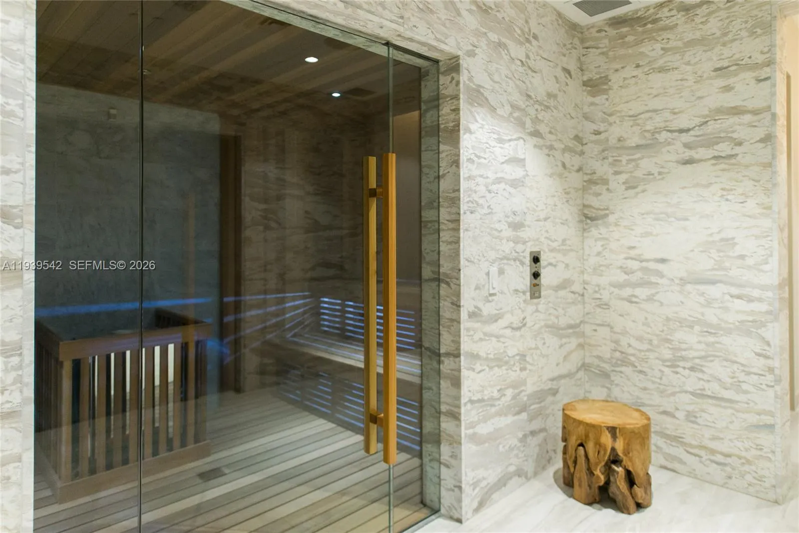 2821 S Bayshore Dr 19b, Miami, Florida 33133, Miami, Florida 33133, 4 Bedrooms Bedrooms, ,3 BathroomsBathrooms,Residential,For Sale,2821 S Bayshore Dr 19b, Miami, Florida 33133,A11939542