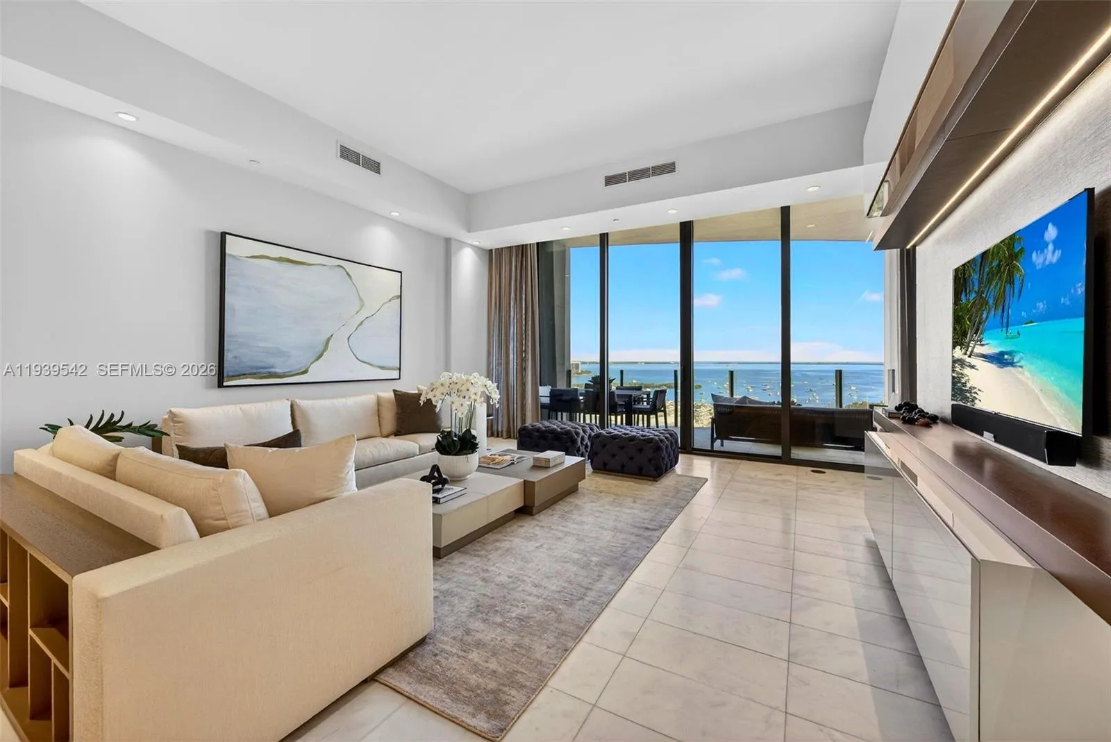 2821 S Bayshore Dr 19b, Miami, Florida 33133, Miami, Florida 33133, 4 Bedrooms Bedrooms, ,3 BathroomsBathrooms,Residential,For Sale,2821 S Bayshore Dr 19b, Miami, Florida 33133,A11939542