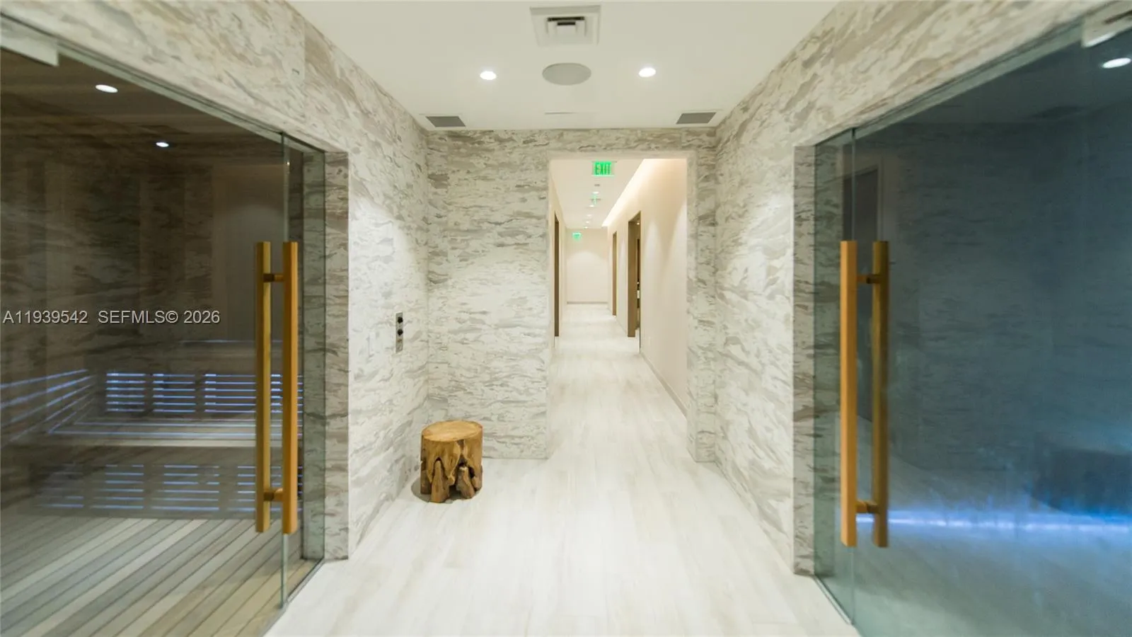 2821 S Bayshore Dr 19b, Miami, Florida 33133, Miami, Florida 33133, 4 Bedrooms Bedrooms, ,3 BathroomsBathrooms,Residential,For Sale,2821 S Bayshore Dr 19b, Miami, Florida 33133,A11939542