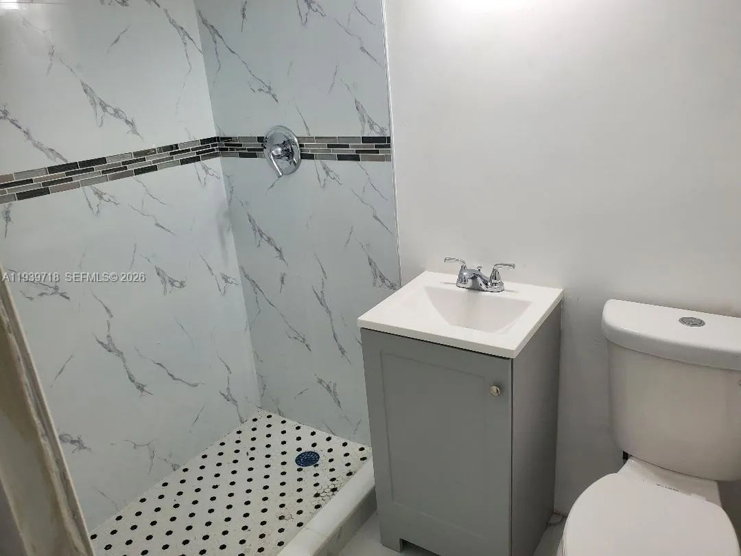 Homestead, Florida 33033, 4 Bedrooms Bedrooms, ,2 BathroomsBathrooms,Residential,For Sale,A11939718