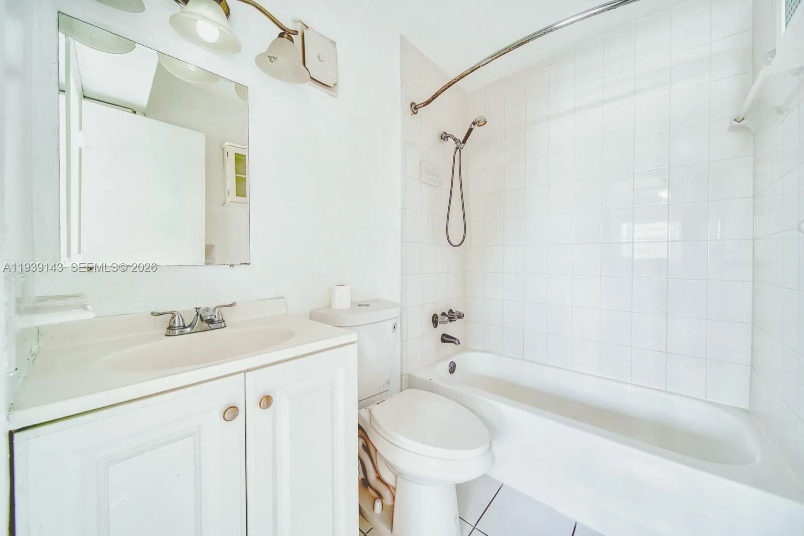 840 Sw 105th Ave 318, Miami, Florida 33174, Miami, Florida 33174, 2 Bedrooms Bedrooms, ,2 BathroomsBathrooms,Residential Lease,For Rent,840 Sw 105th Ave 318, Miami, Florida 33174,A11939143