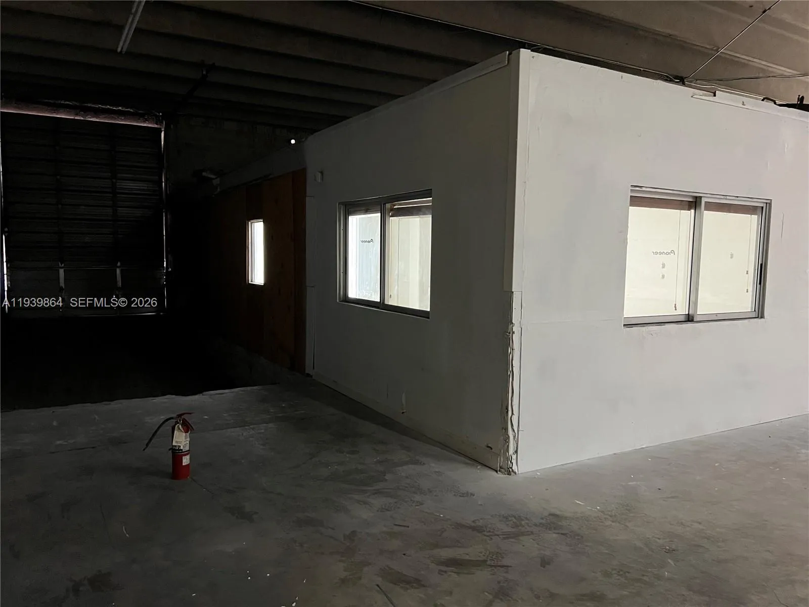 7286 Nw 70th St, Miami, Florida 33166, Miami, Florida 33166, ,Commercial Lease,For Rent,7286 Nw 70th St, Miami, Florida 33166,A11939864