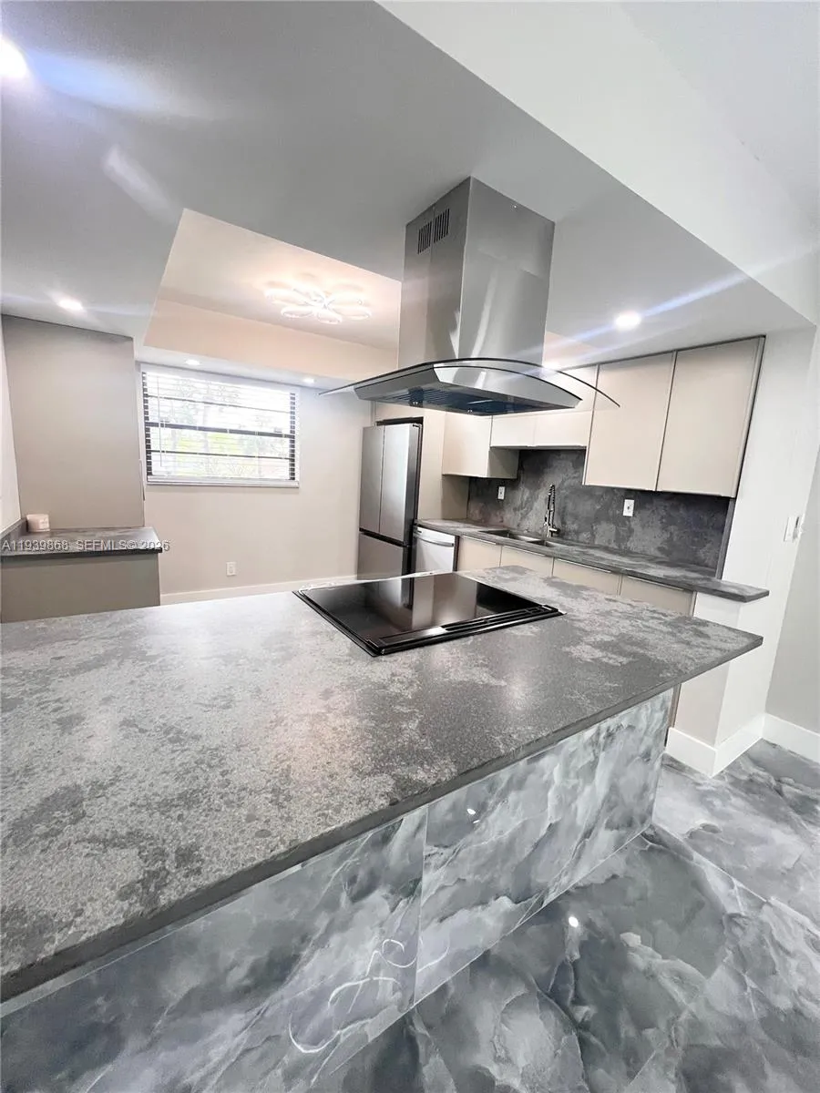4930 E Sabal Palm Blvd 206, Tamarac, Florida 33319, Tamarac, Florida 33319, 2 Bedrooms Bedrooms, ,2 BathroomsBathrooms,Residential,For Sale,4930 E Sabal Palm Blvd 206, Tamarac, Florida 33319,A11939868
