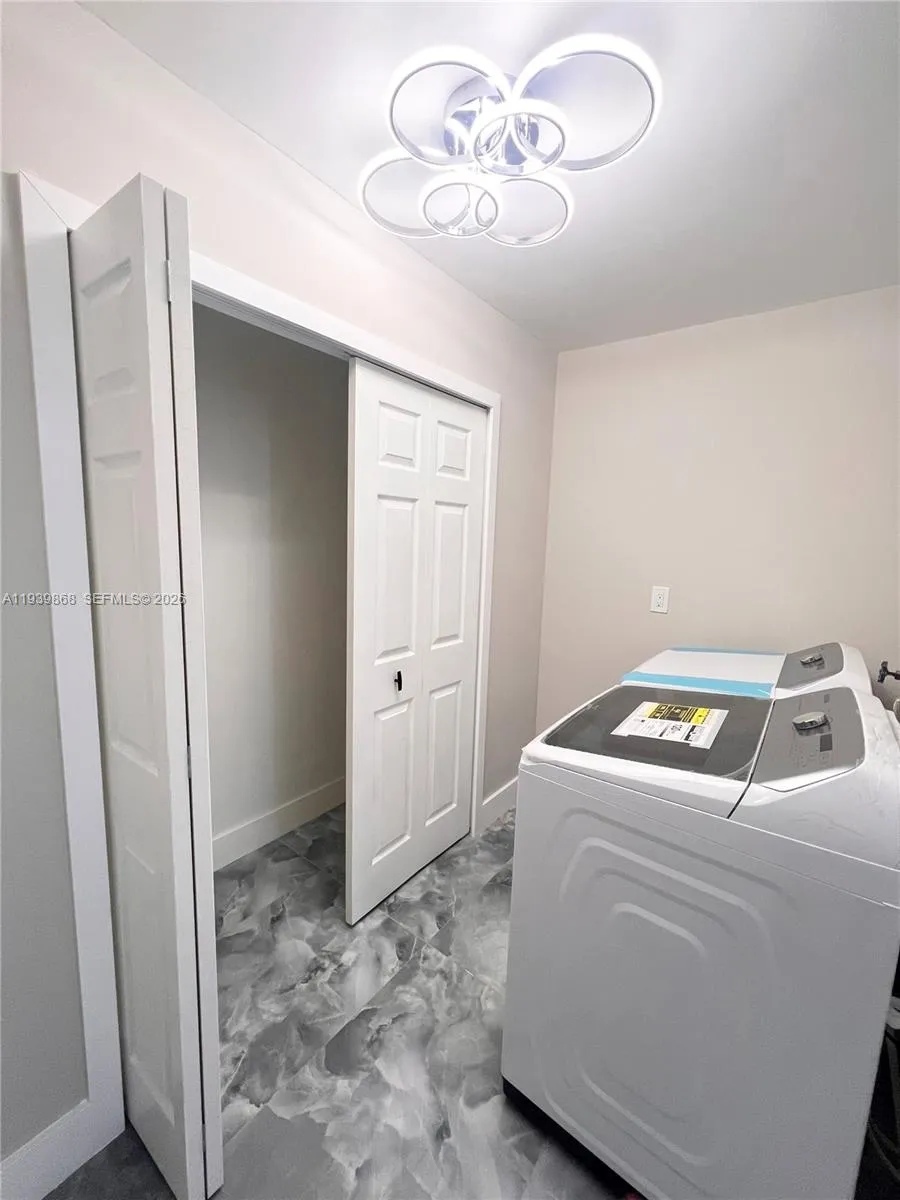 4930 E Sabal Palm Blvd 206, Tamarac, Florida 33319, Tamarac, Florida 33319, 2 Bedrooms Bedrooms, ,2 BathroomsBathrooms,Residential,For Sale,4930 E Sabal Palm Blvd 206, Tamarac, Florida 33319,A11939868