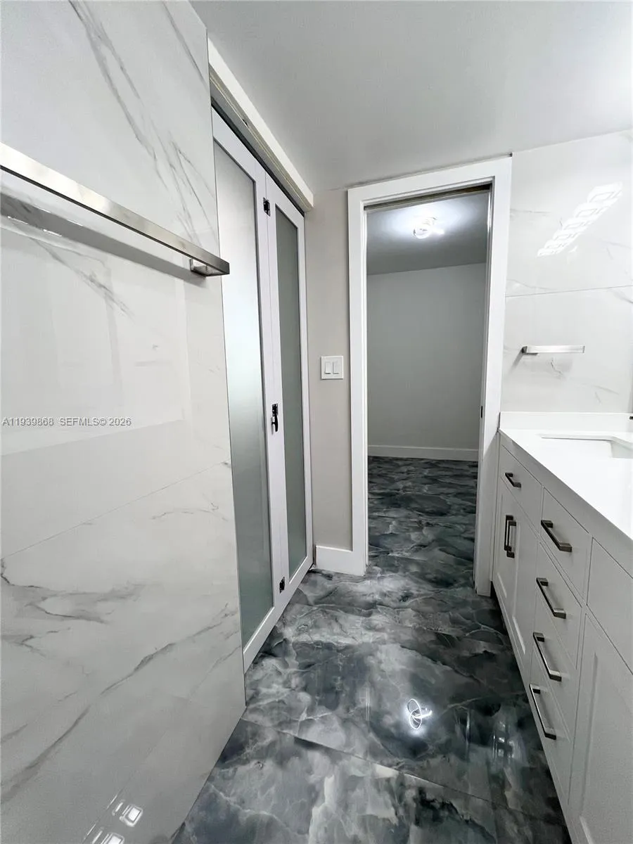4930 E Sabal Palm Blvd 206, Tamarac, Florida 33319, Tamarac, Florida 33319, 2 Bedrooms Bedrooms, ,2 BathroomsBathrooms,Residential,For Sale,4930 E Sabal Palm Blvd 206, Tamarac, Florida 33319,A11939868