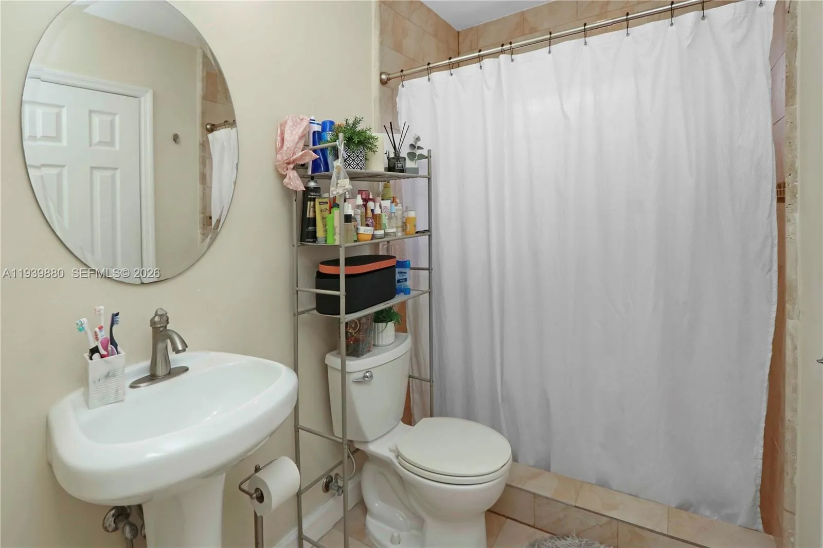3825 Sw 125th Ave, Miami, Florida 33175, Miami, Florida 33175, 2 Bedrooms Bedrooms, ,2 BathroomsBathrooms,Residential,For Sale,3825 Sw 125th Ave, Miami, Florida 33175,A11939880