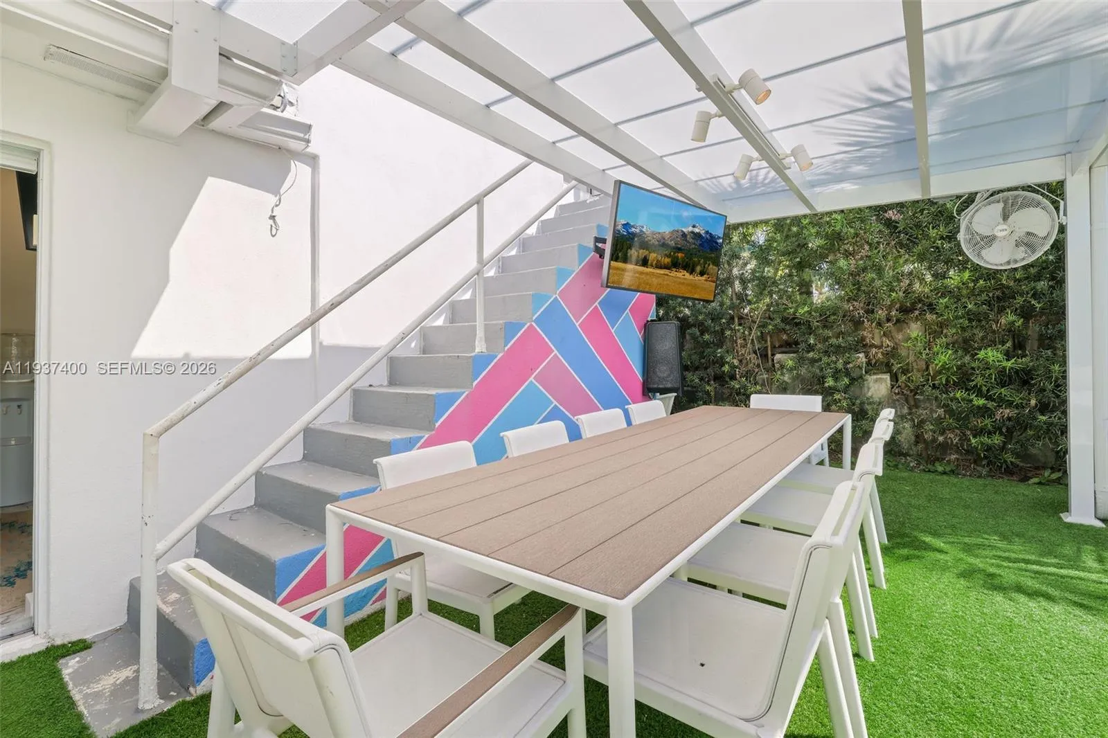 4490 Royal Palm Ave, Miami Beach, Florida 33140, Miami Beach, Florida 33140, 4 Bedrooms Bedrooms, ,3 BathroomsBathrooms,Residential,For Sale,4490 Royal Palm Ave, Miami Beach, Florida 33140,A11937400