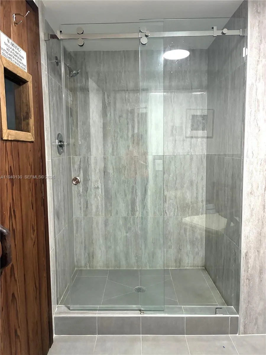 2500 Ne 135th St B506, North Miami, Florida 33181, North Miami, Florida 33181, 2 Bedrooms Bedrooms, ,2 BathroomsBathrooms,Residential Lease,For Rent,2500 Ne 135th St B506, North Miami, Florida 33181,A11940130