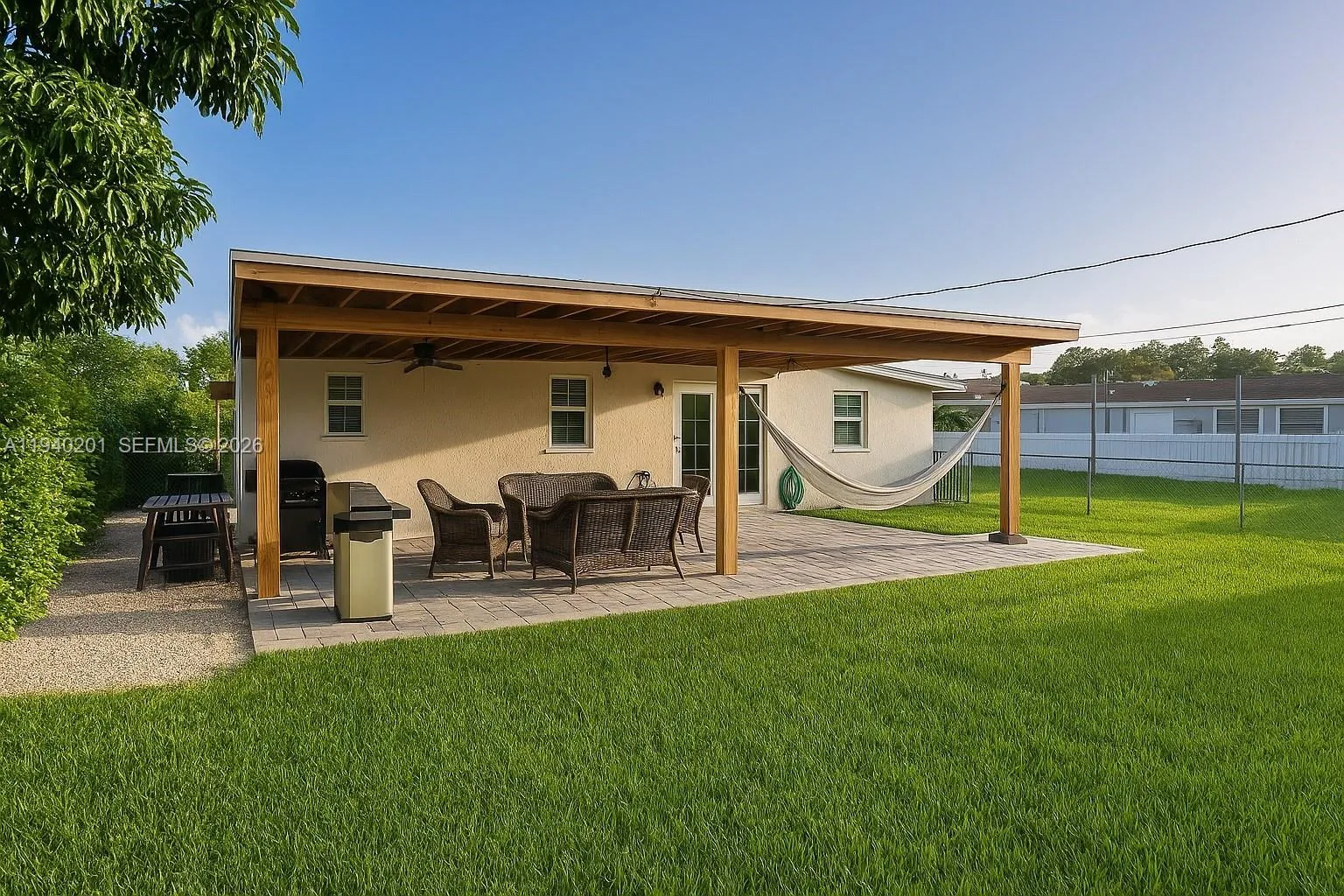 10241 Dominican Dr, Cutler Bay, Florida 33189, Cutler Bay, Florida 33189, 3 Bedrooms Bedrooms, ,2 BathroomsBathrooms,Residential,For Sale,10241 Dominican Dr, Cutler Bay, Florida 33189,A11940201