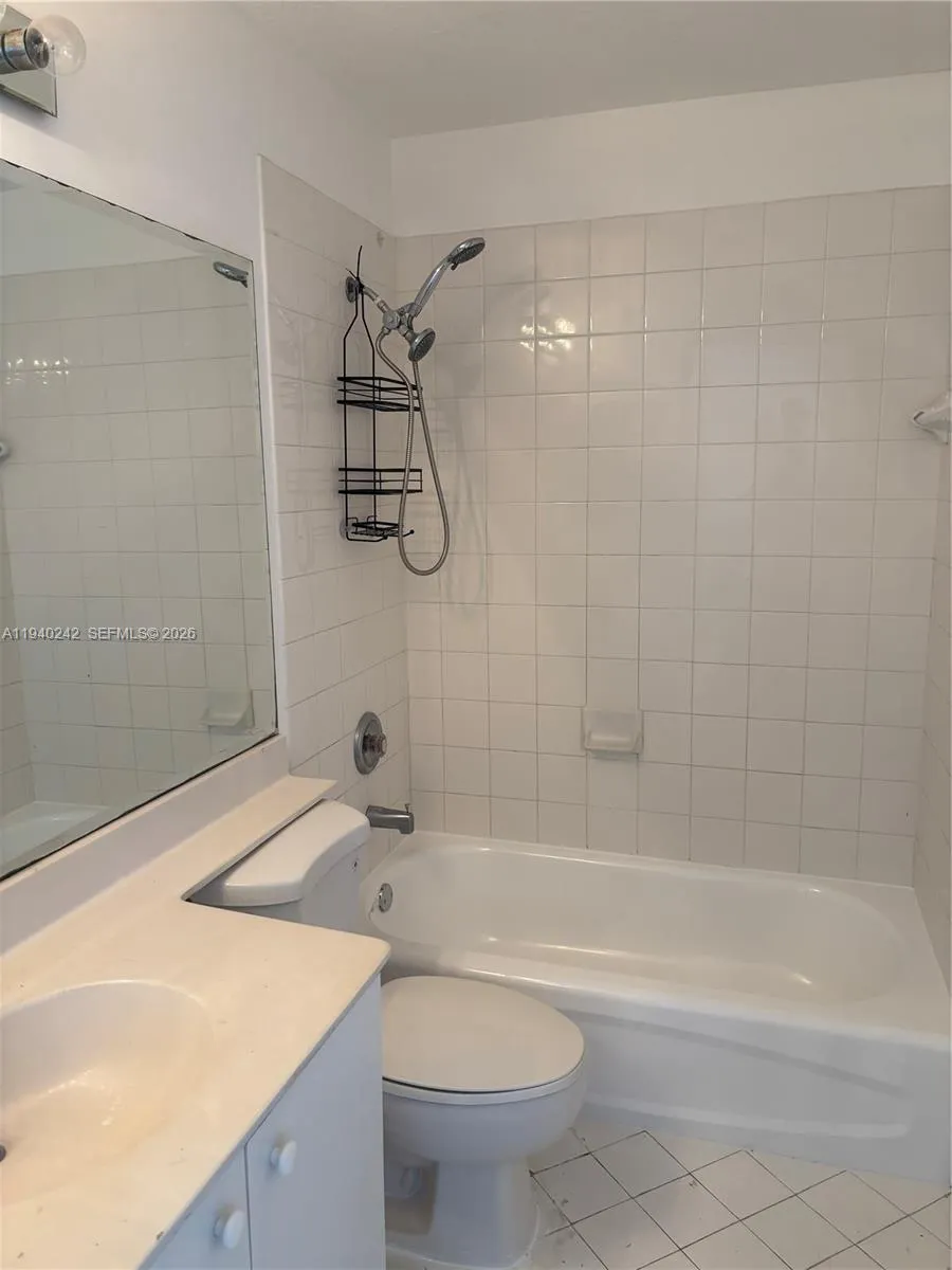 11541 Nw 68th Ter, Doral, Florida 33178, Doral, Florida 33178, 3 Bedrooms Bedrooms, ,2 BathroomsBathrooms,Residential,For Sale,11541 Nw 68th Ter, Doral, Florida 33178,A11940242