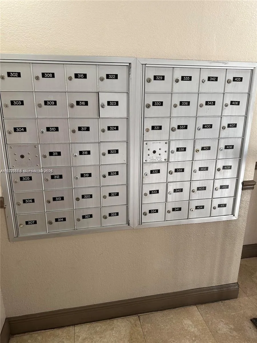 1800 Sans Souci Blvd 115, North Miami, Florida 331, North Miami, Florida 33181, 1 Bedroom Bedrooms, ,1 BathroomBathrooms,Residential,For Sale,1800 Sans Souci Blvd 115, North Miami, Florida 331,A11938888