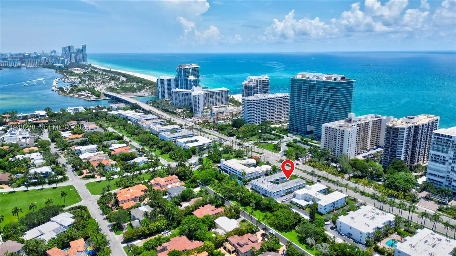 10178 Collins Ave 107, Bal Harbour, Florida 33154, Bal Harbour, Florida 33154, 1 Bedroom Bedrooms, ,2 BathroomsBathrooms,Residential Lease,For Rent,10178 Collins Ave 107, Bal Harbour, Florida 33154,A11940238