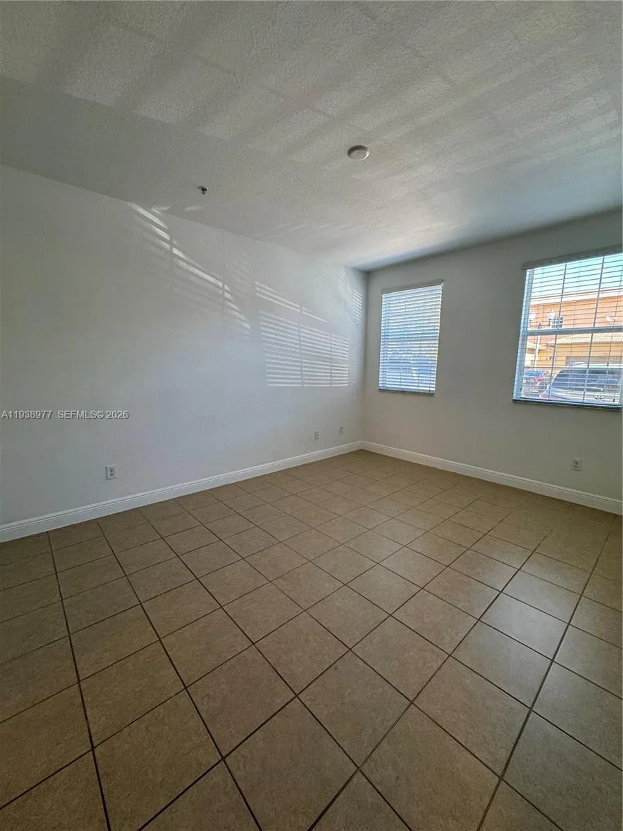 917 Sw 147th Ave 2006, Pembroke Pines, Florida 330, Pembroke Pines, Florida 33027, 2 Bedrooms Bedrooms, ,2 BathroomsBathrooms,Residential Lease,For Rent,917 Sw 147th Ave 2006, Pembroke Pines, Florida 330,A11938977