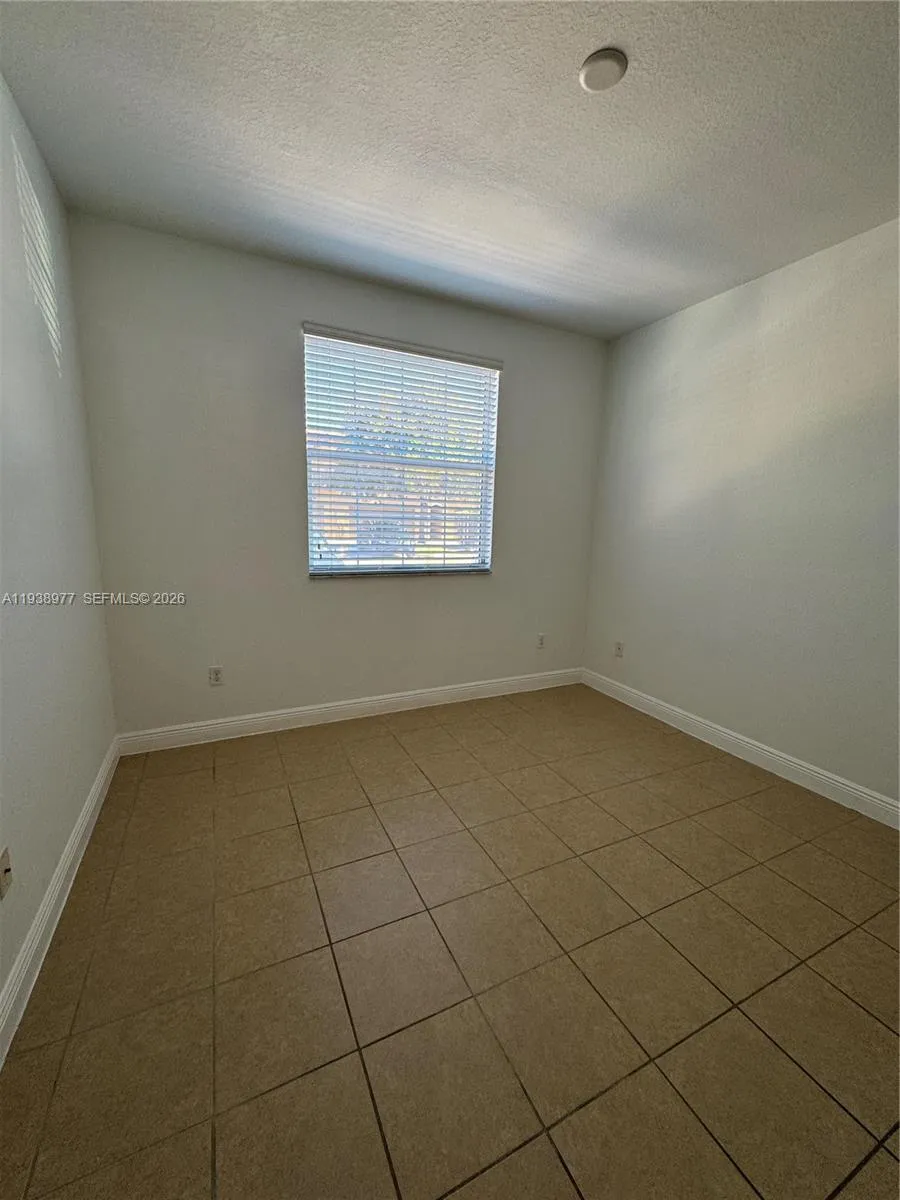 917 Sw 147th Ave 2006, Pembroke Pines, Florida 330, Pembroke Pines, Florida 33027, 2 Bedrooms Bedrooms, ,2 BathroomsBathrooms,Residential Lease,For Rent,917 Sw 147th Ave 2006, Pembroke Pines, Florida 330,A11938977
