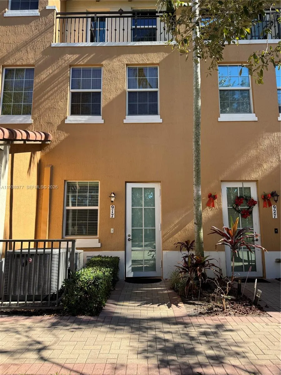 917 Sw 147th Ave 2006, Pembroke Pines, Florida 330, Pembroke Pines, Florida 33027, 2 Bedrooms Bedrooms, ,2 BathroomsBathrooms,Residential Lease,For Rent,917 Sw 147th Ave 2006, Pembroke Pines, Florida 330,A11938977 917 Sw 147th Ave 2006, Pembroke Pines, Florida 330, Pembroke Pines, Florida 33027, 2 Bedrooms Bedrooms, ,2 BathroomsBathrooms,Residential Lease,For Rent,917 Sw 147th Ave 2006, Pembroke Pines, Florida 330,A11938977