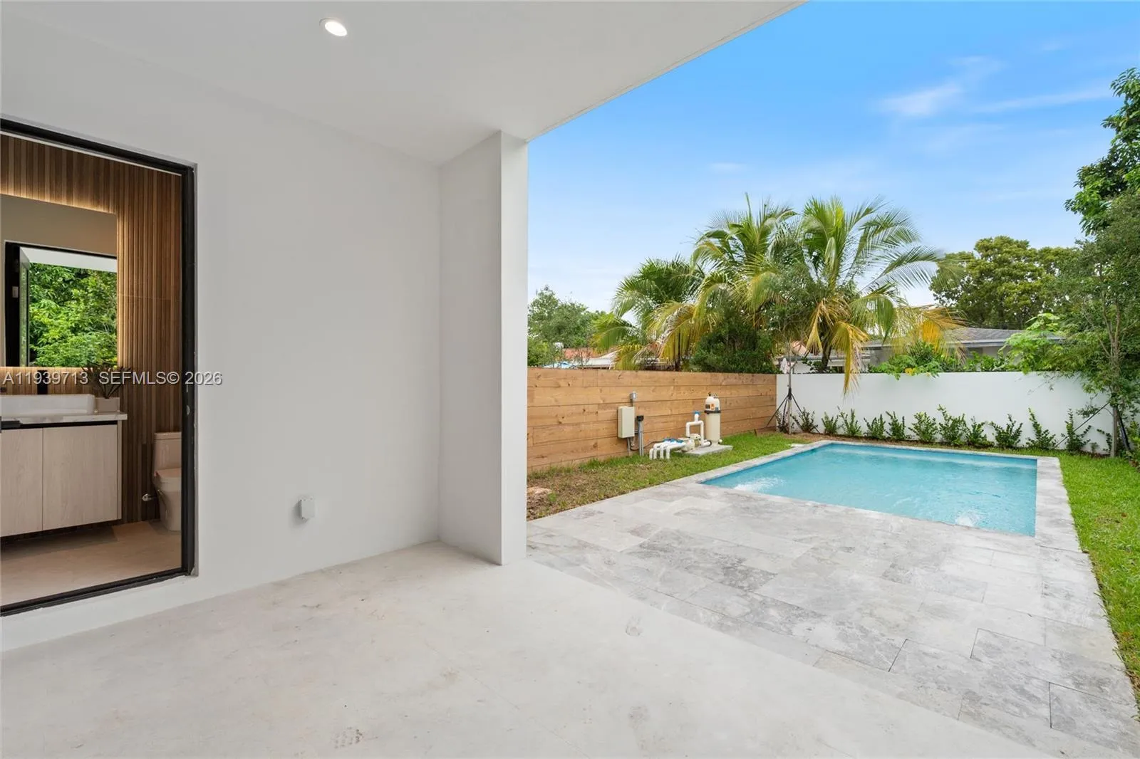 2939 Sw 21st St, Miami, Florida 33145, Miami, Florida 33145, ,Residential Income,For Sale,2939 Sw 21st St, Miami, Florida 33145,A11939713