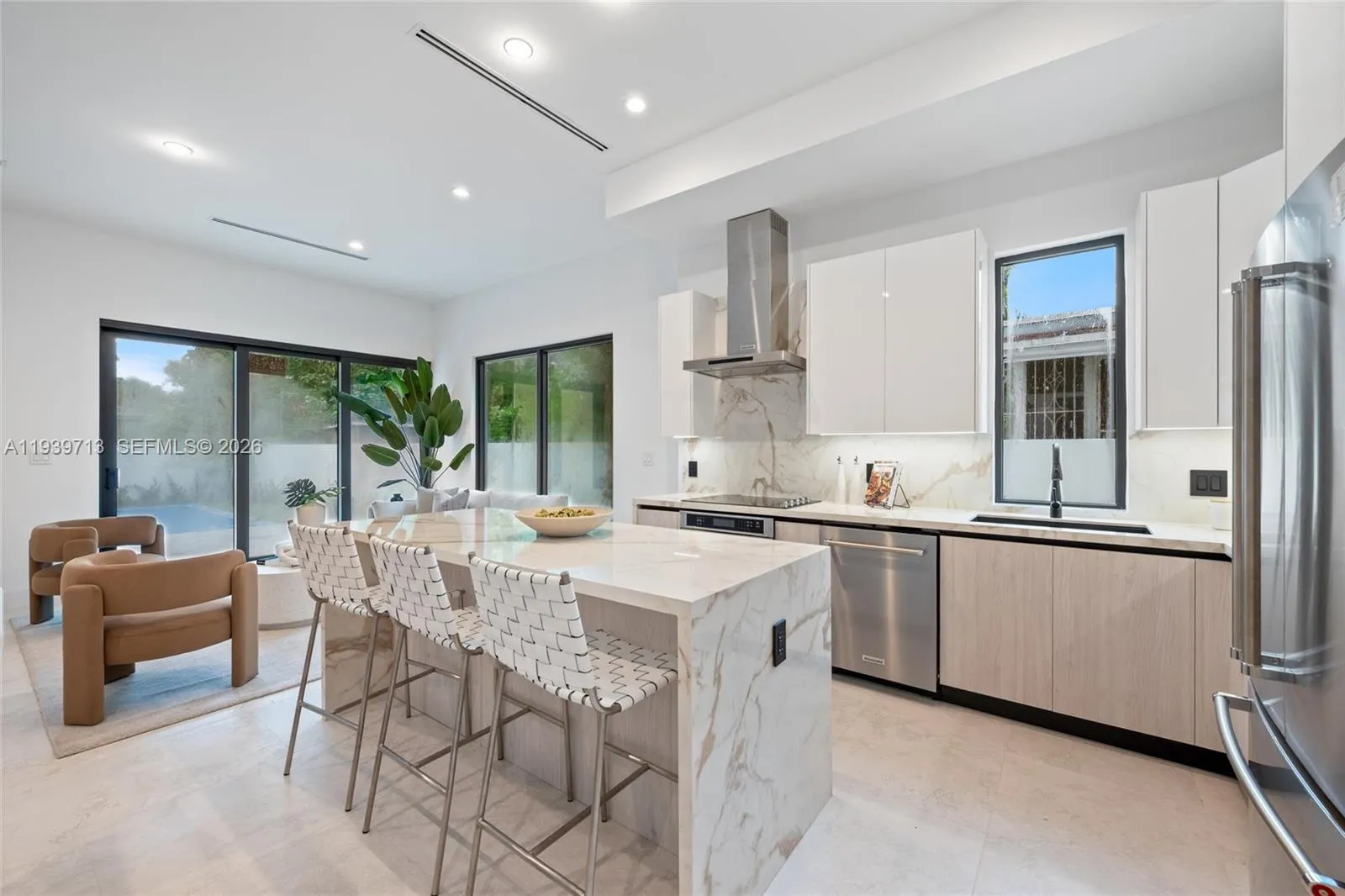 2939 Sw 21st St, Miami, Florida 33145, Miami, Florida 33145, ,Residential Income,For Sale,2939 Sw 21st St, Miami, Florida 33145,A11939713