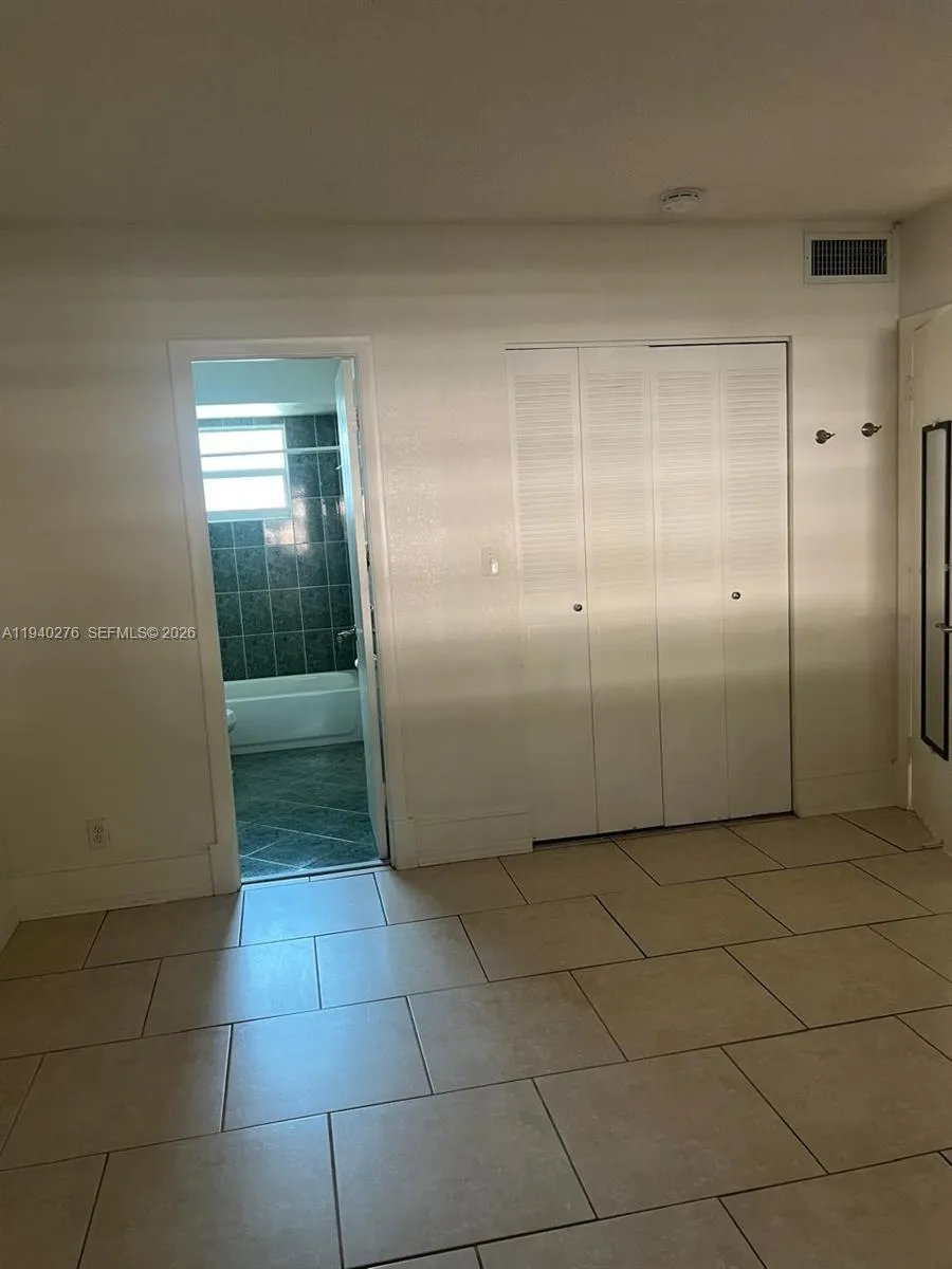 5181 W Oakland Park Blvd 110, Lauderdale Lakes, Fl, Lauderdale Lakes, Florida 33313, 1 Bedroom Bedrooms, ,1 BathroomBathrooms,Residential Lease,For Rent,5181 W Oakland Park Blvd 110, Lauderdale Lakes, Fl,A11940276