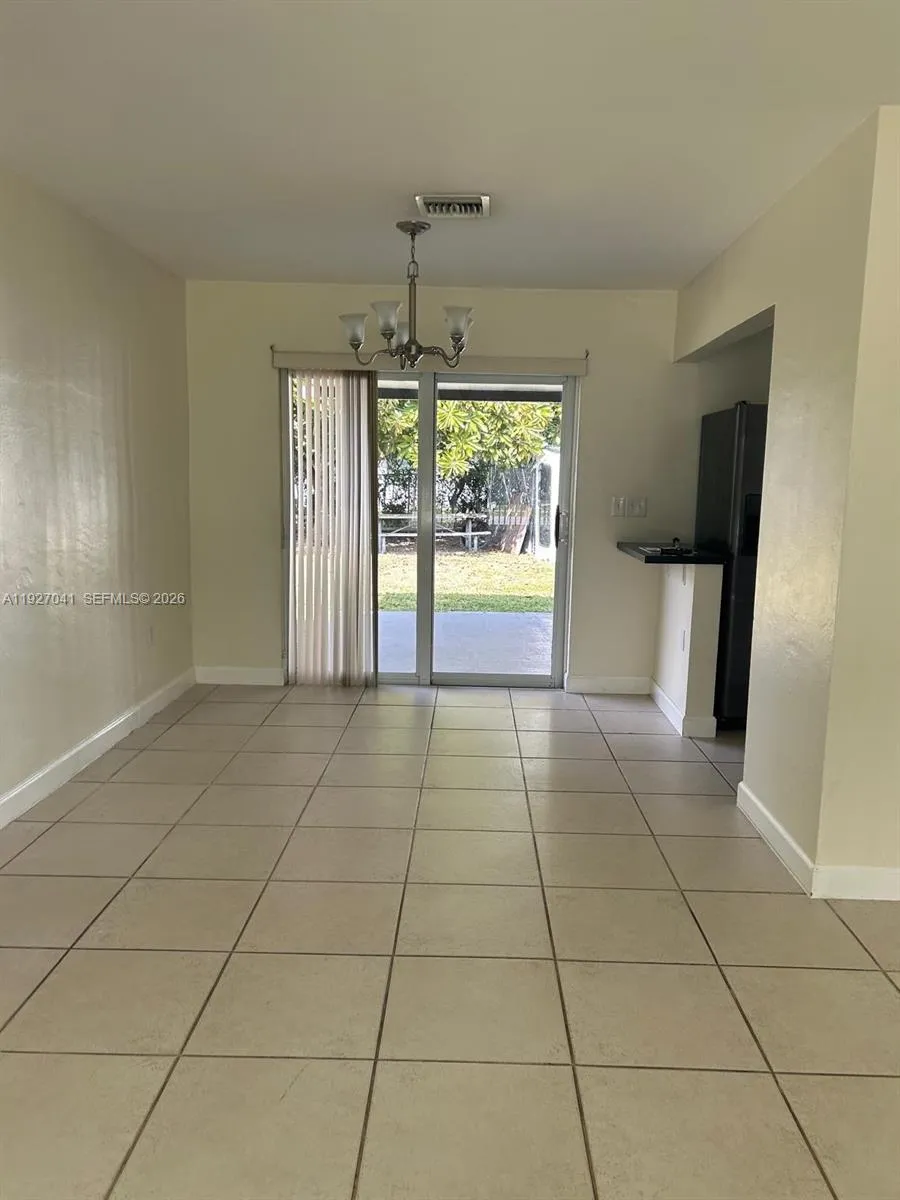 10011 Sw 162nd St, Miami, Florida 33157, Miami, Florida 33157, 3 Bedrooms Bedrooms, ,1 BathroomBathrooms,Residential,For Sale,10011 Sw 162nd St, Miami, Florida 33157,A11927041