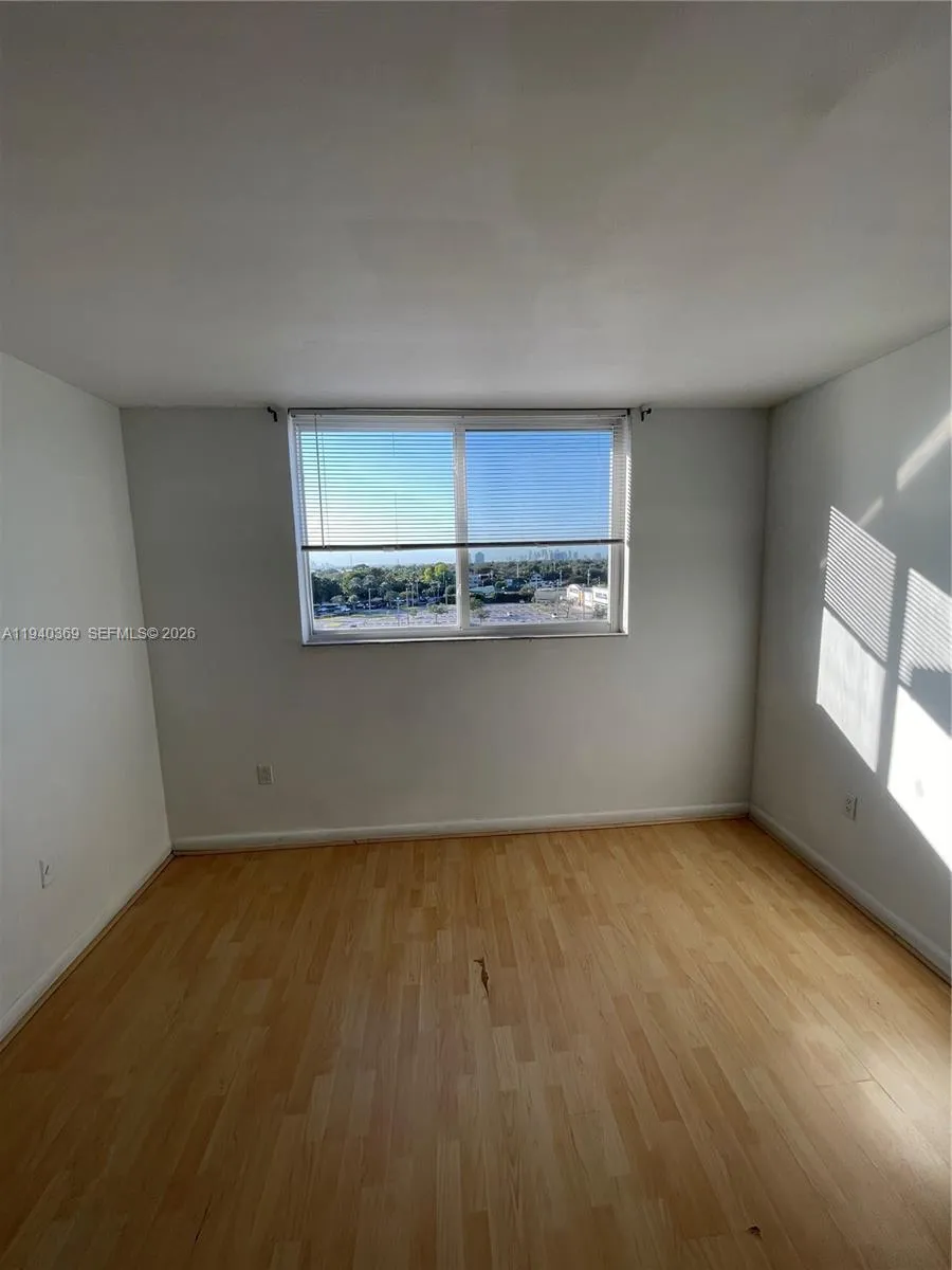 1251 Ne 108th St 811, Miami, Florida 33161, Miami, Florida 33161, 1 Bedroom Bedrooms, ,1 BathroomBathrooms,Residential Lease,For Rent,1251 Ne 108th St 811, Miami, Florida 33161,A11940369