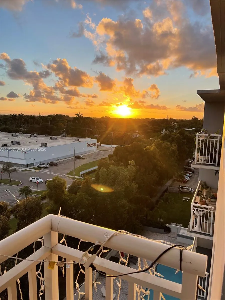 1251 Ne 108th St 811, Miami, Florida 33161, Miami, Florida 33161, 1 Bedroom Bedrooms, ,1 BathroomBathrooms,Residential Lease,For Rent,1251 Ne 108th St 811, Miami, Florida 33161,A11940369
