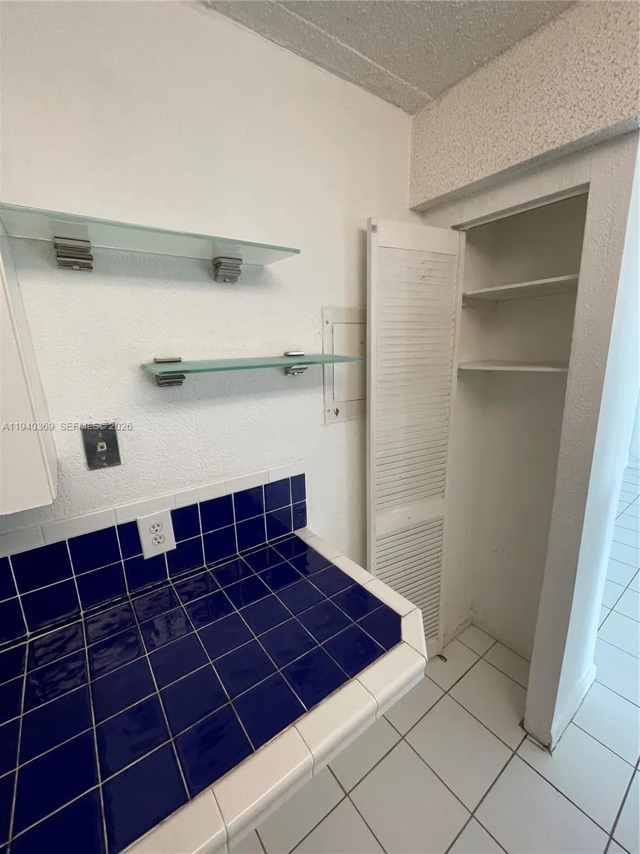 1251 Ne 108th St 811, Miami, Florida 33161, Miami, Florida 33161, 1 Bedroom Bedrooms, ,1 BathroomBathrooms,Residential Lease,For Rent,1251 Ne 108th St 811, Miami, Florida 33161,A11940369