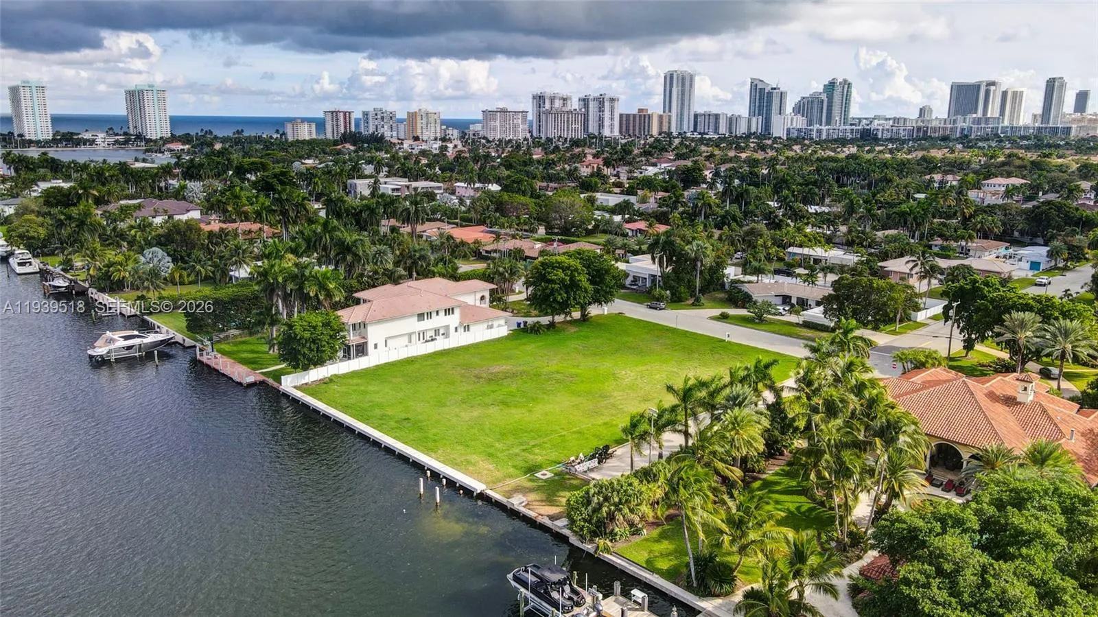 1049 S Southlake Dr, Hollywood, Florida 33019, Hollywood, Florida 33019, ,Land,For Sale,1049 S Southlake Dr, Hollywood, Florida 33019,A11939518