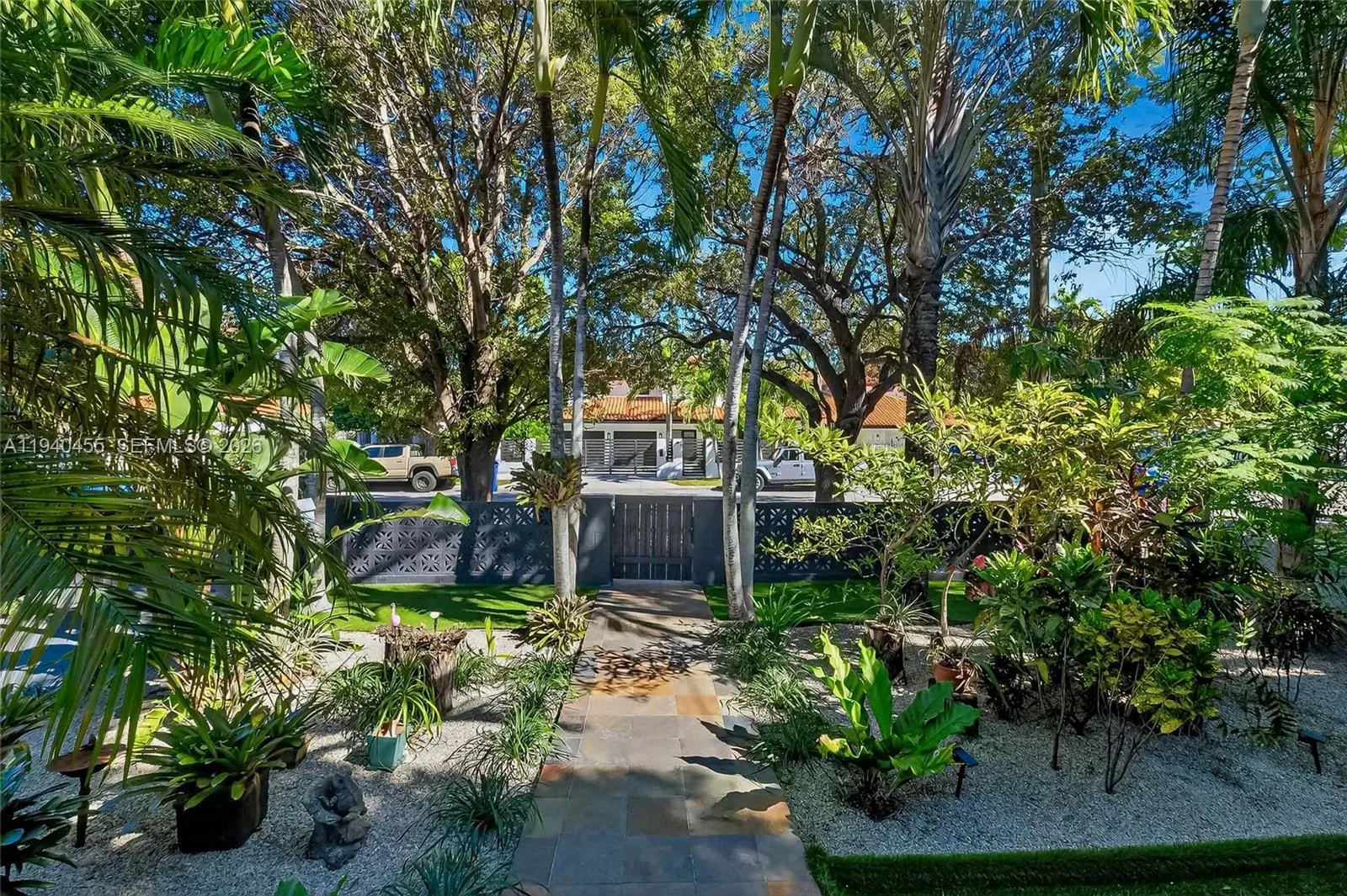 452 Sw 21st Road, Miami, Florida 33129, Miami, Florida 33129, ,Residential Income,For Sale,452 Sw 21st Road, Miami, Florida 33129,A11940455