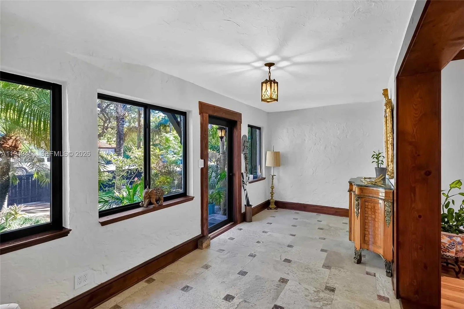 452 Sw 21st Road, Miami, Florida 33129, Miami, Florida 33129, ,Residential Income,For Sale,452 Sw 21st Road, Miami, Florida 33129,A11940455