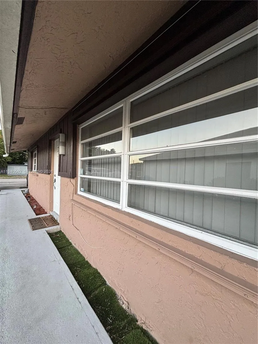 5904 Sw 27th St, West Park, Florida 33023, West Park, Florida 33023, ,Residential Income,For Sale,5904 Sw 27th St, West Park, Florida 33023,A11940502