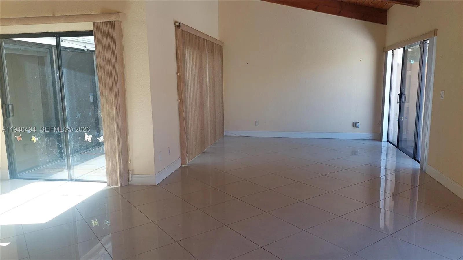 2675 S Parkview Dr 2675, Hallandale Beach, Florida, Hallandale Beach, Florida 33009, 2 Bedrooms Bedrooms, ,2 BathroomsBathrooms,Residential Lease,For Rent,2675 S Parkview Dr 2675, Hallandale Beach, Florida,A11940494