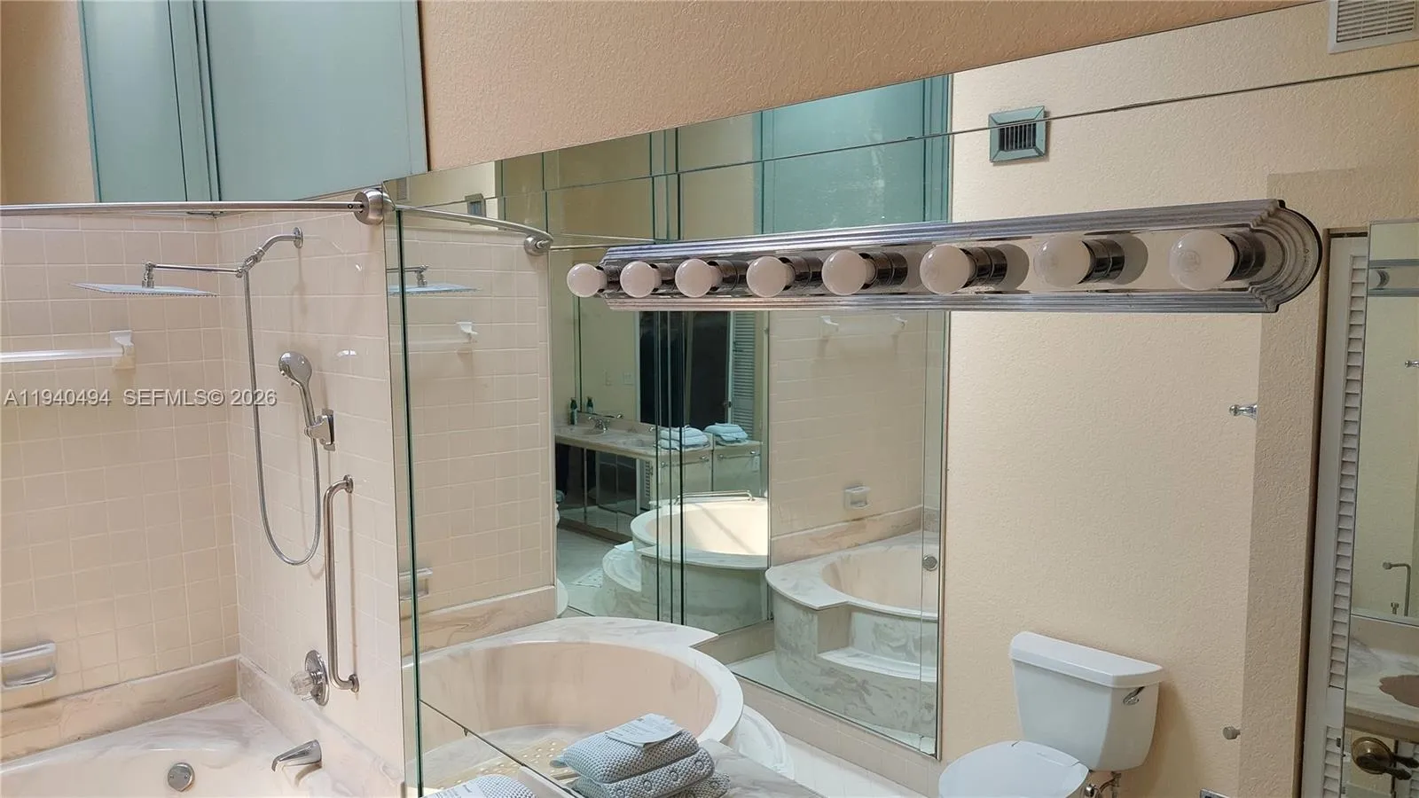 2675 S Parkview Dr 2675, Hallandale Beach, Florida, Hallandale Beach, Florida 33009, 2 Bedrooms Bedrooms, ,2 BathroomsBathrooms,Residential Lease,For Rent,2675 S Parkview Dr 2675, Hallandale Beach, Florida,A11940494