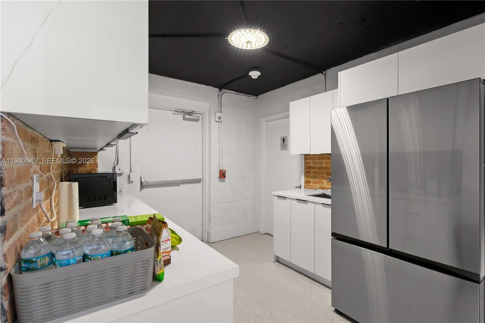 2045 Nw 1st Ave, Miami, Florida 33127, Miami, Florida 33127, ,Commercial Lease,For Rent,2045 Nw 1st Ave, Miami, Florida 33127,A11940643