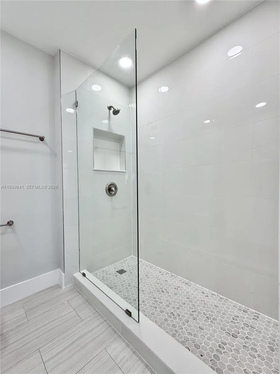 11240 Sw 33rd Cir Pl, Miami, Florida 33165, Miami, Florida 33165, 2 Bedrooms Bedrooms, ,2 BathroomsBathrooms,Residential,For Sale,11240 Sw 33rd Cir Pl, Miami, Florida 33165,A11939641