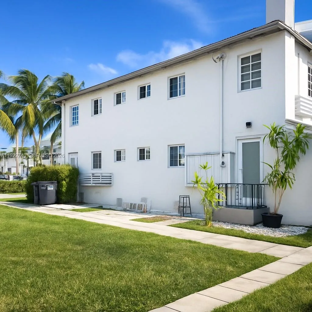7124 Bay Dr, Miami Beach, Florida 33141, Miami Beach, Florida 33141, ,Residential Income,For Sale,7124 Bay Dr, Miami Beach, Florida 33141,A11922740