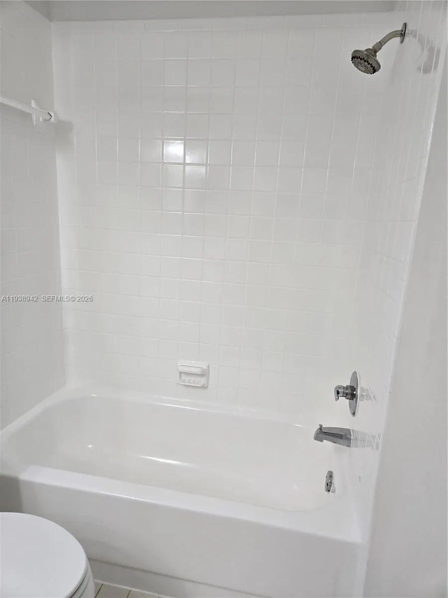 10416 Nw 8th St 201, Pembroke Pines, Florida 33026, Pembroke Pines, Florida 33026, 2 Bedrooms Bedrooms, ,2 BathroomsBathrooms,Residential Lease,For Rent,10416 Nw 8th St 201, Pembroke Pines, Florida 33026,A11938942