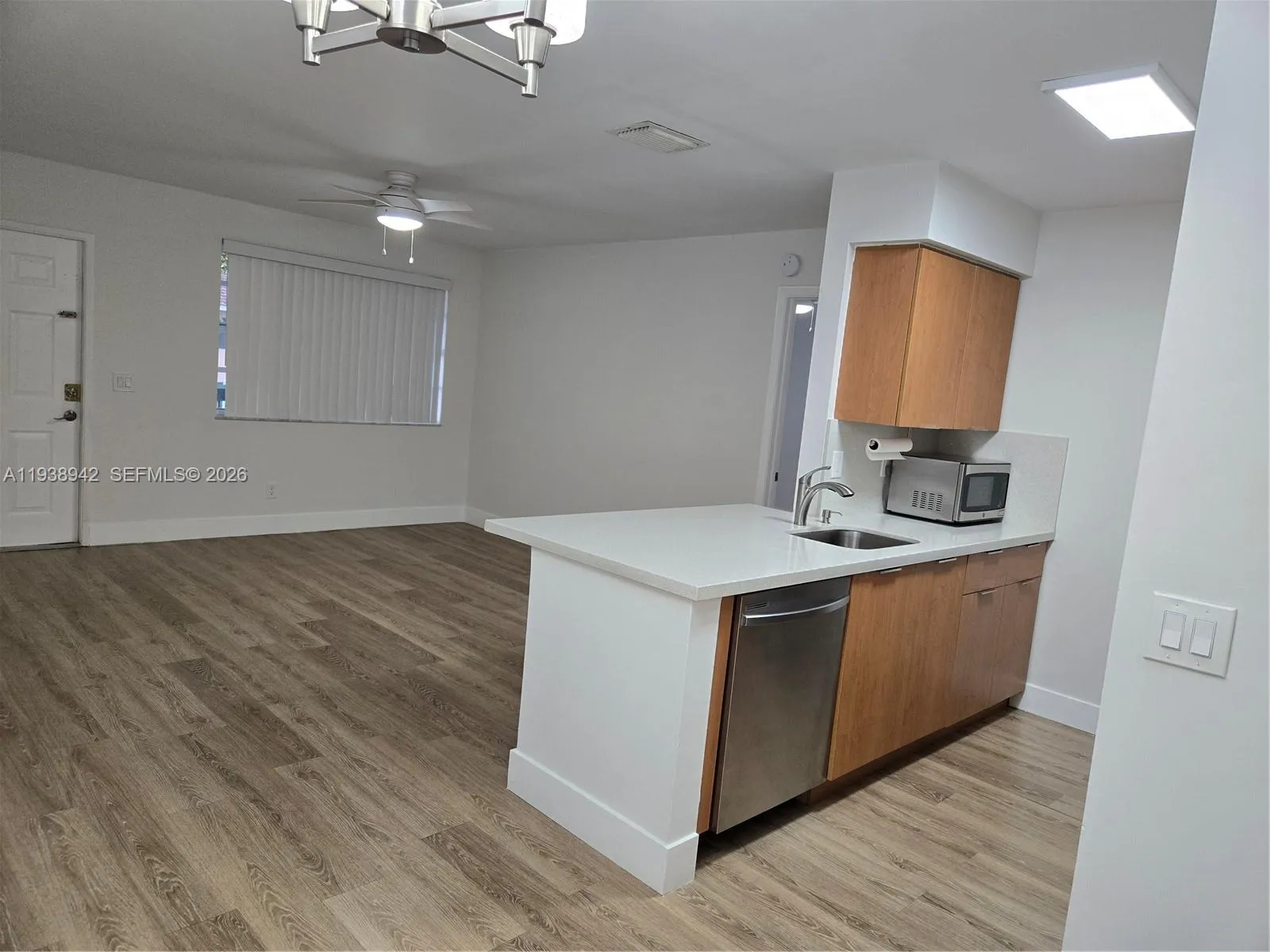 10416 Nw 8th St 201, Pembroke Pines, Florida 33026, Pembroke Pines, Florida 33026, 2 Bedrooms Bedrooms, ,2 BathroomsBathrooms,Residential Lease,For Rent,10416 Nw 8th St 201, Pembroke Pines, Florida 33026,A11938942