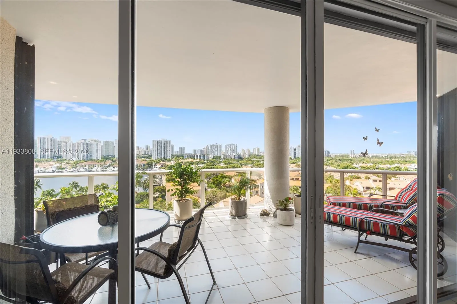 3598 Yacht Club Dr 1003, Aventura, Florida 33180, Aventura, Florida 33180, 3 Bedrooms Bedrooms, ,2 BathroomsBathrooms,Residential,For Sale,3598 Yacht Club Dr 1003, Aventura, Florida 33180,A11933808
