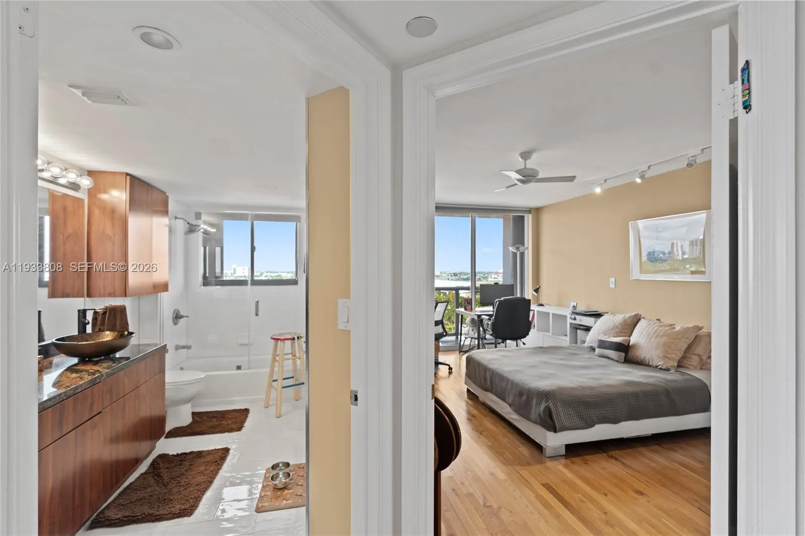 3598 Yacht Club Dr 1003, Aventura, Florida 33180, Aventura, Florida 33180, 3 Bedrooms Bedrooms, ,2 BathroomsBathrooms,Residential,For Sale,3598 Yacht Club Dr 1003, Aventura, Florida 33180,A11933808